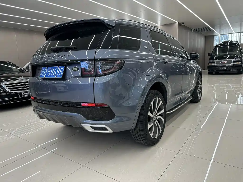 Land Rover Discovery Sport 2022 — фото 9