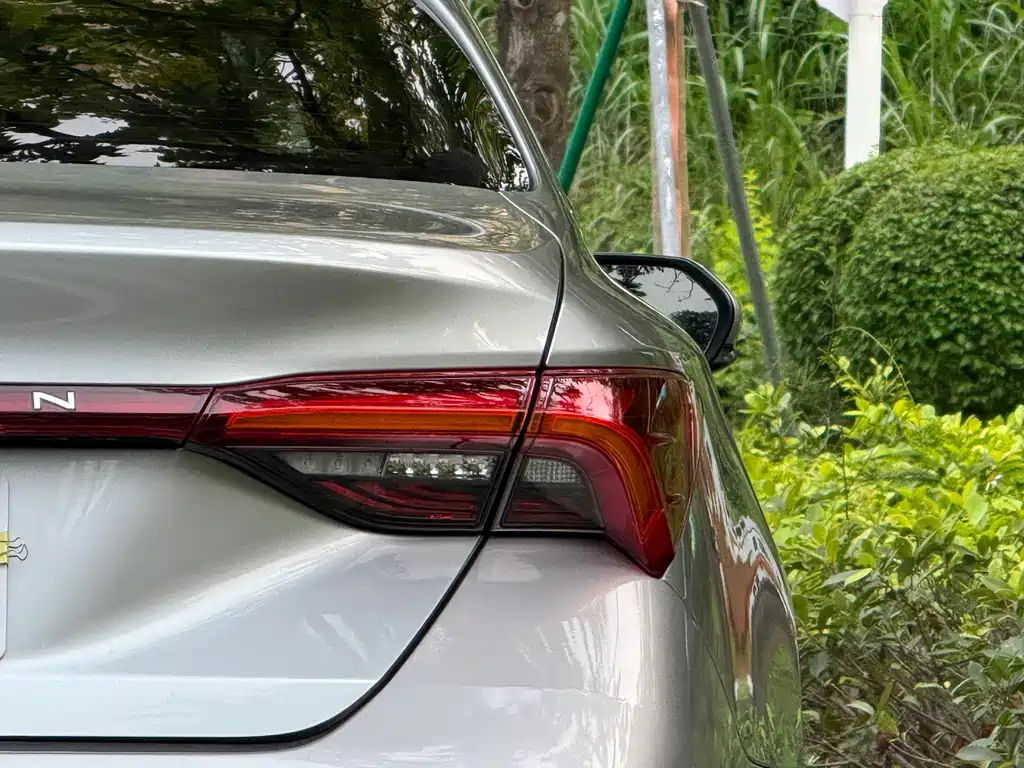 Toyota Avalon 2020 — фото 15