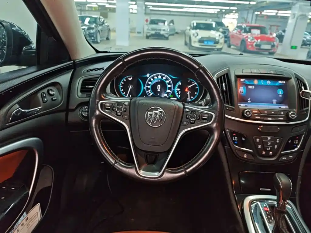Buick Regal 2016 — фото 11
