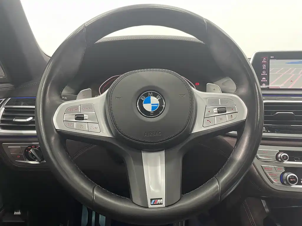 BMW 7 Series 2020 — фото 10