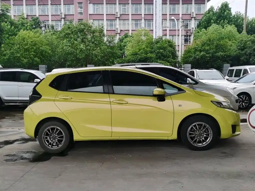 Honda Fit 2016