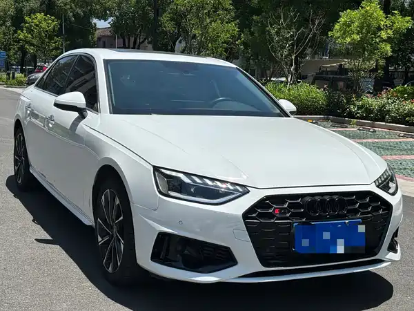 Audi A4L 2022