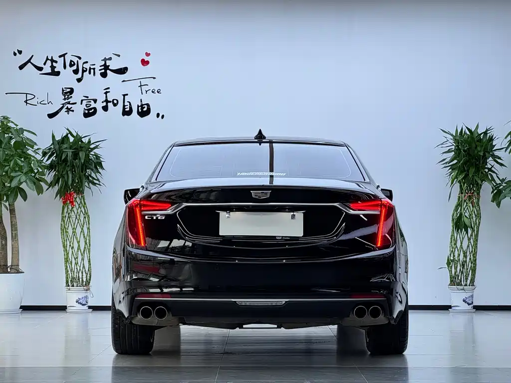 Cadillac CT6 2022 — фото 20