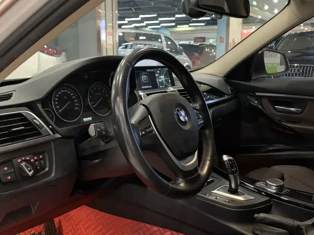 BMW 3 Series 2019