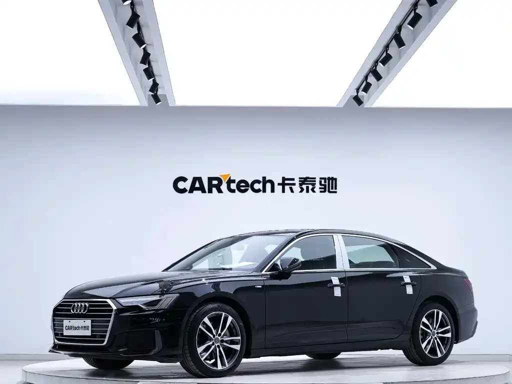 Audi A6L 2021 — фото 1