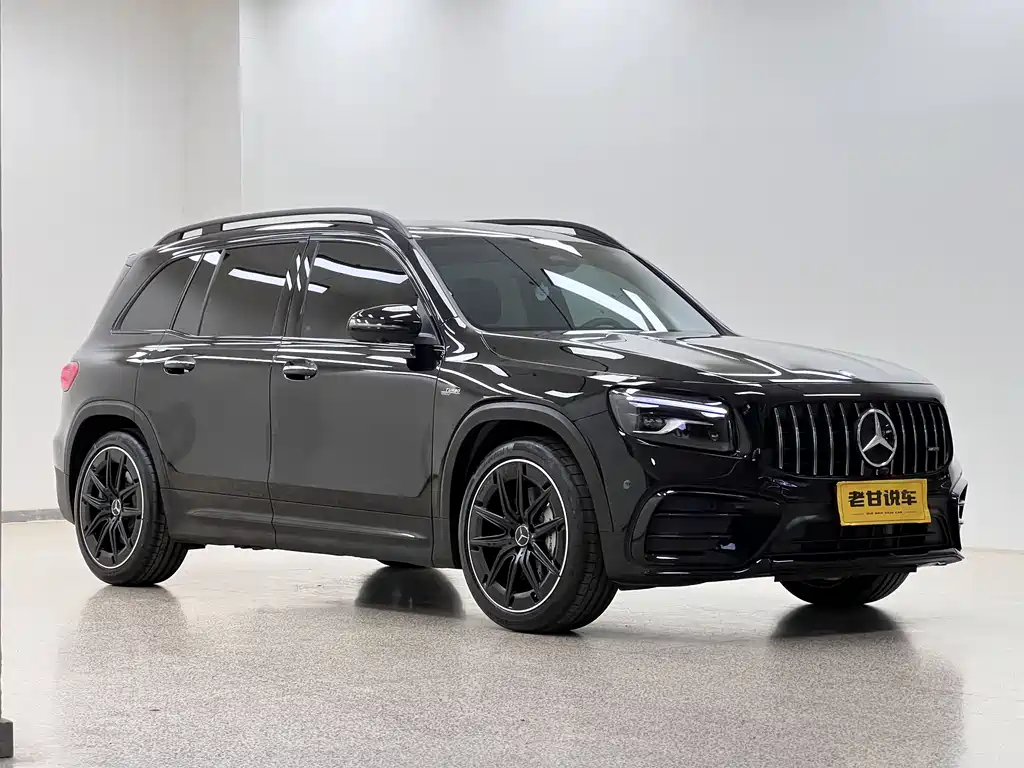 Mercedes-Benz GLB AMG 2025