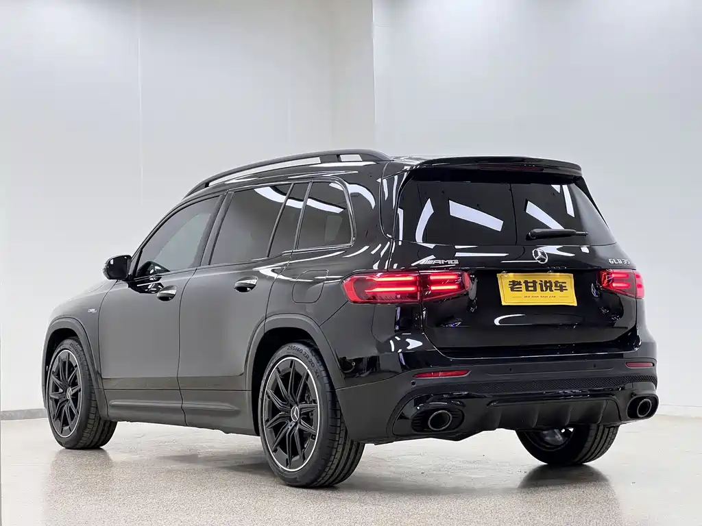 Mercedes-Benz GLB AMG 2025 — фото 8