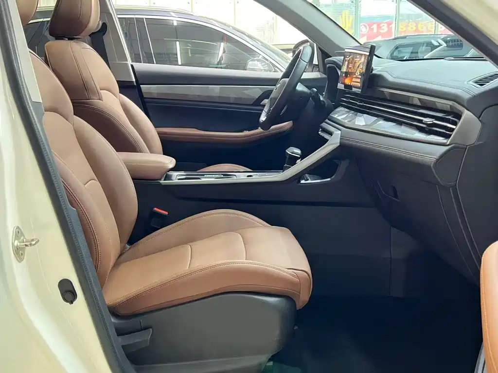 Geely Vision X6 2023 — фото 19