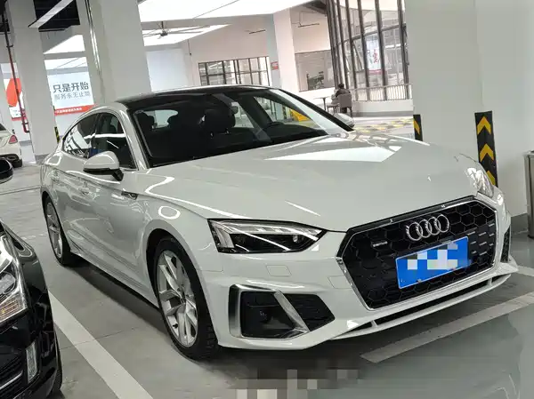 Audi A5 2023