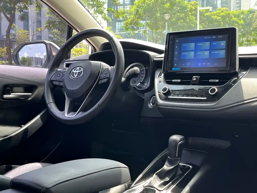 Toyota Corolla 2020 — фото 12