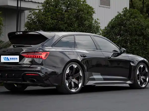 Audi RS 6 2025