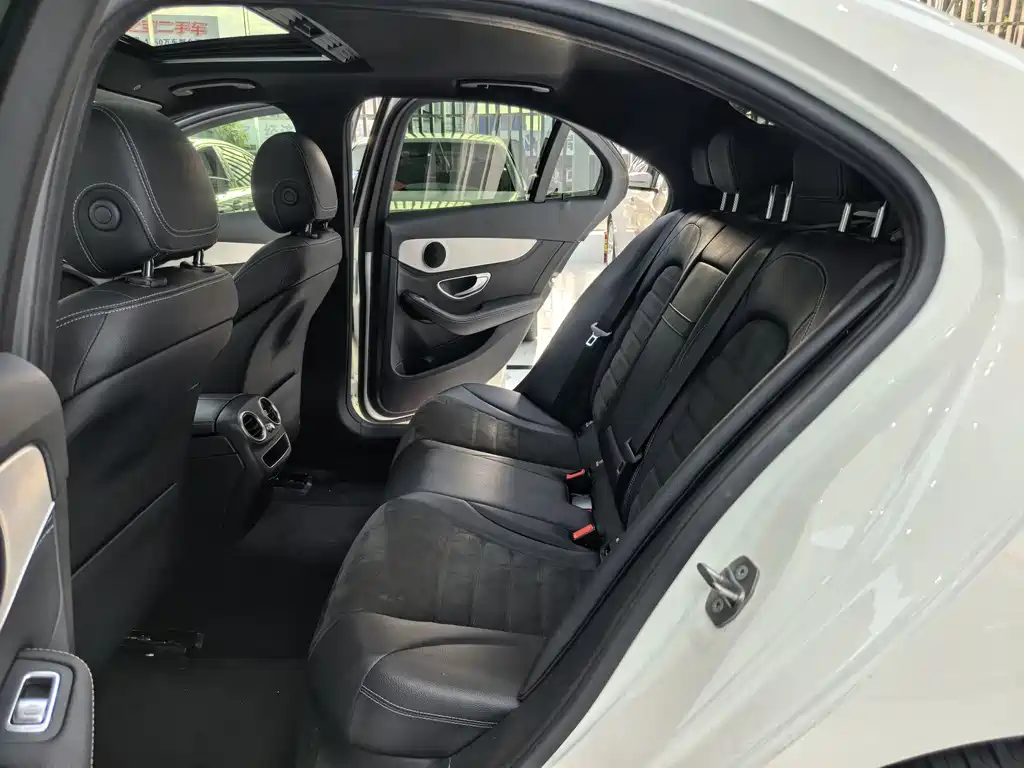 Mercedes-Benz C-Class 2020 — фото 11