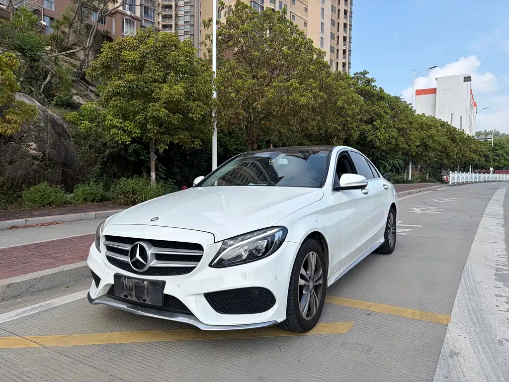 Mercedes-Benz C-Class 2017 — фото 1
