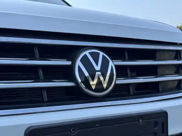 Volkswagen Tiguan L 2022