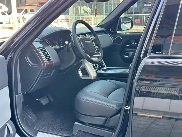 Land Rover Range Rover 2022