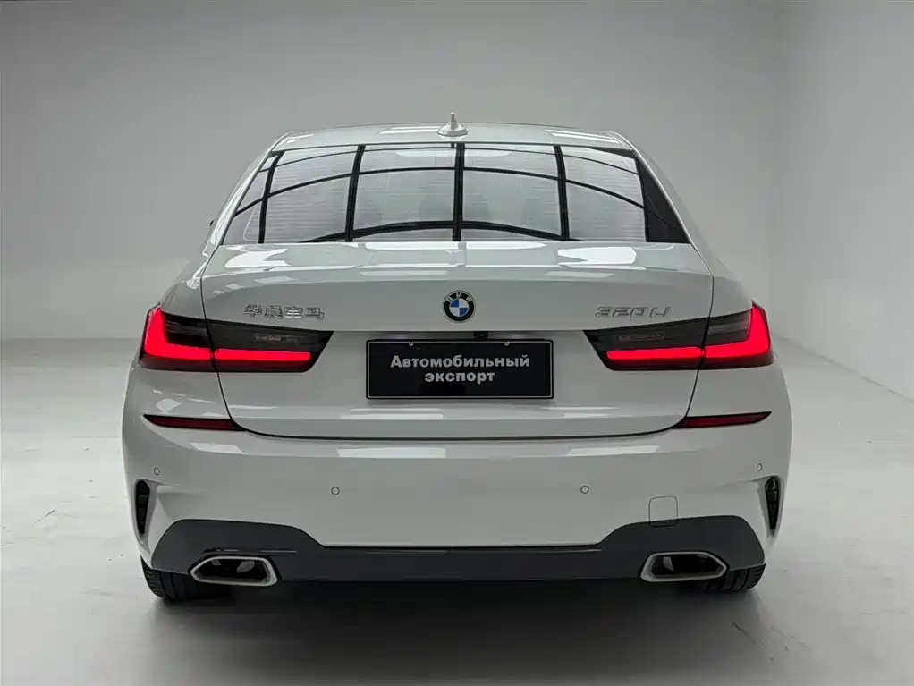 BMW 3 Series 2022 — фото 11