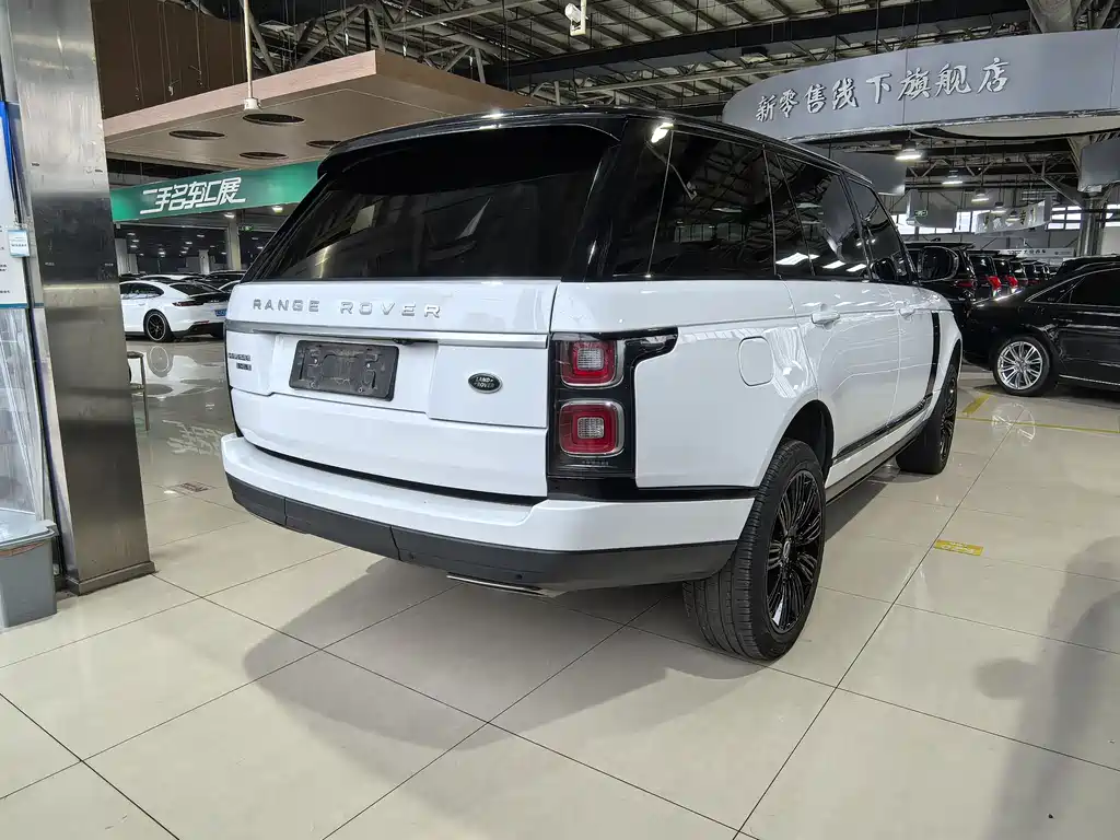 Land Rover Range Rover 2019 — фото 8
