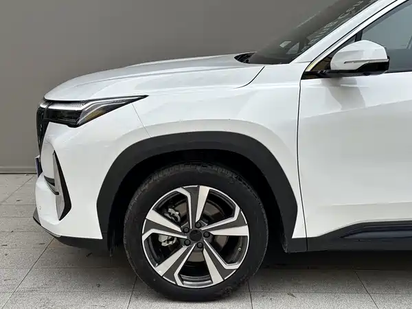 Geely Boyue L 2026
