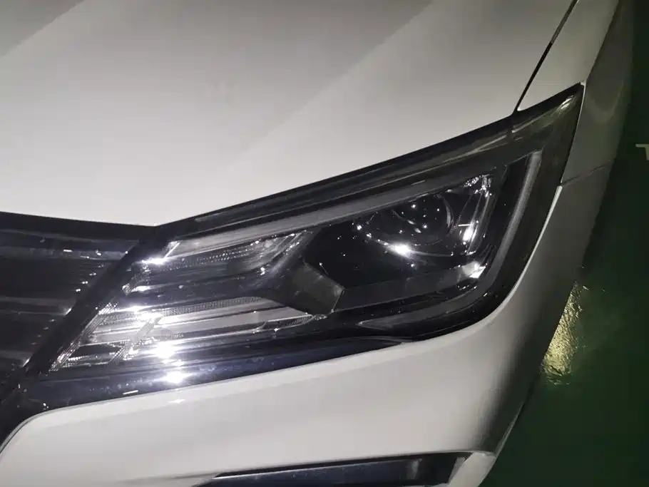 Roewe i5 2019