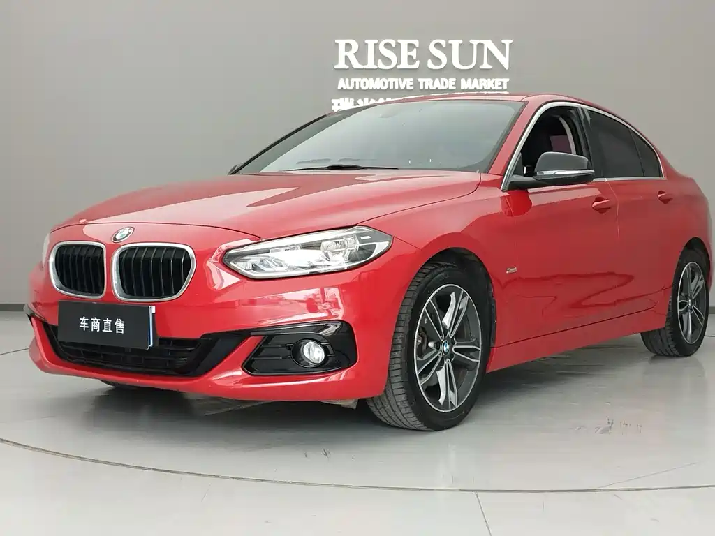 BMW 1 Series 2018 — фото 1