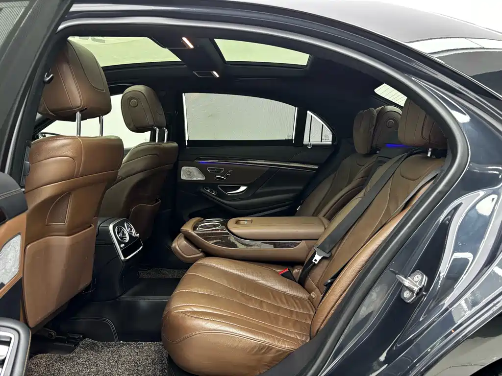 Mercedes-Benz S-Class 2018 — фото 24