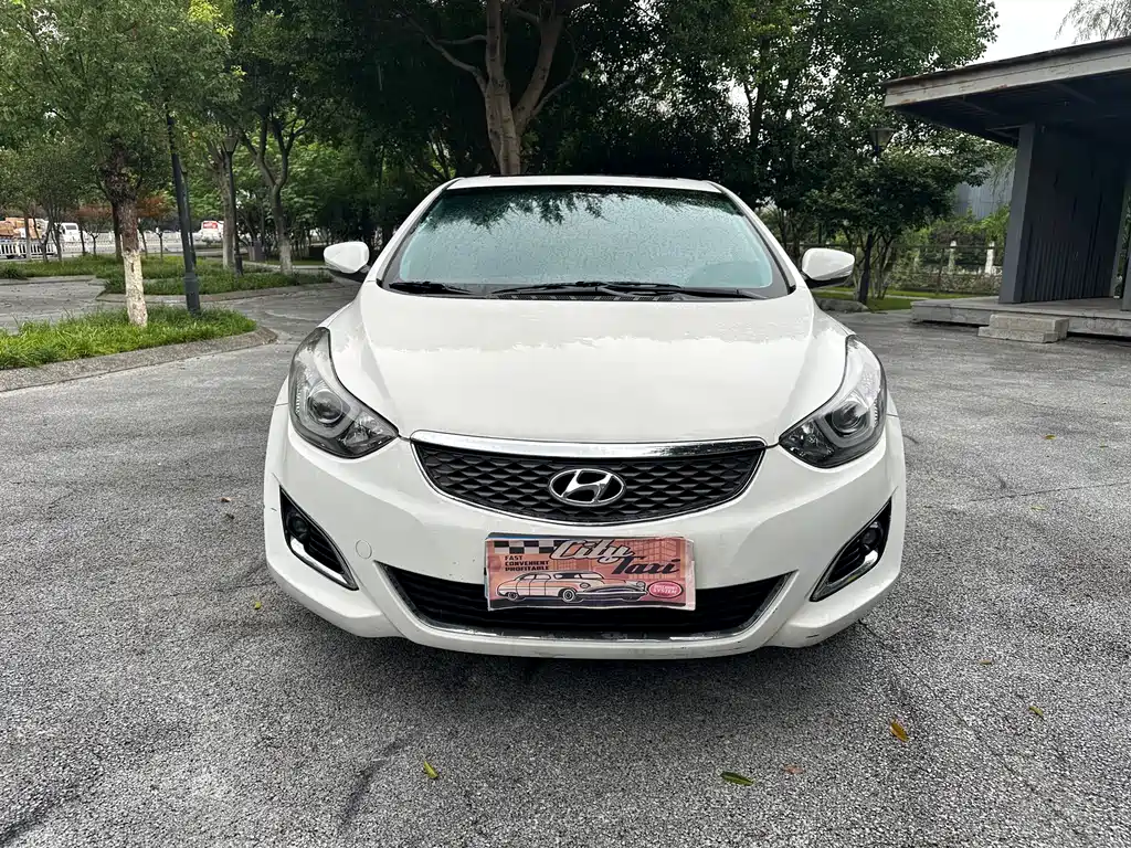 Hyundai Elantra 2017