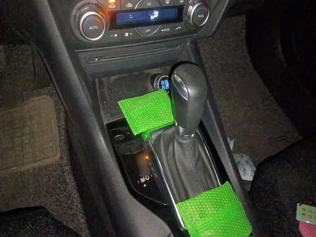 Mazda 3 Axela 2014