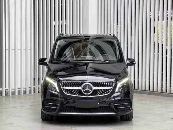 Mercedes-Benz V-Class 2024