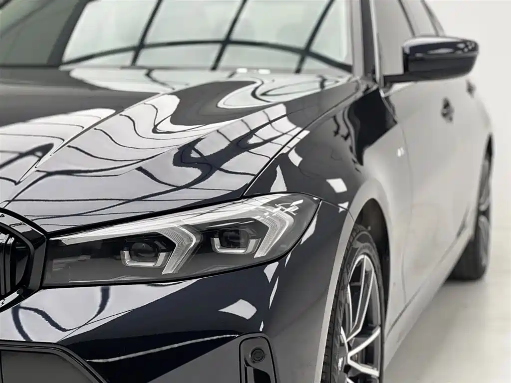 BMW 3 Series 2023