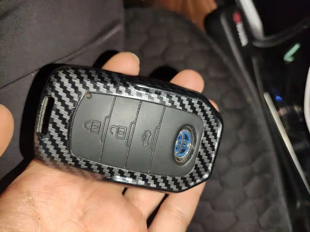 Toyota Corolla Dual Engine E+ 2019 — фото 12