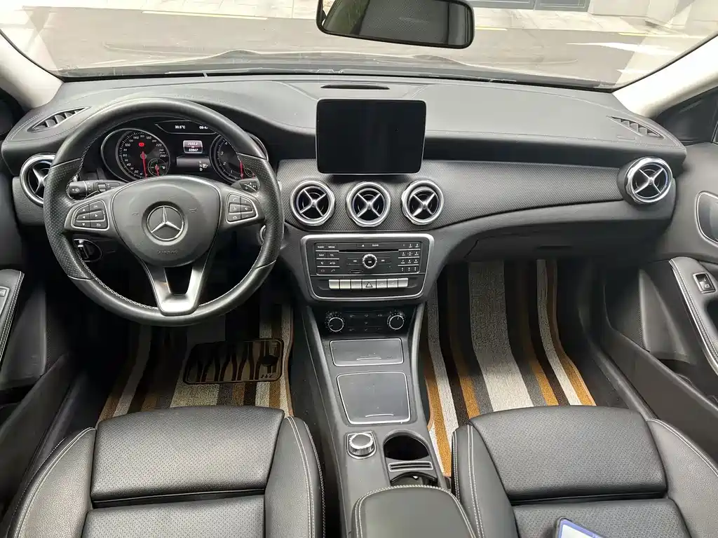 Mercedes-Benz GLA 2017 — фото 5