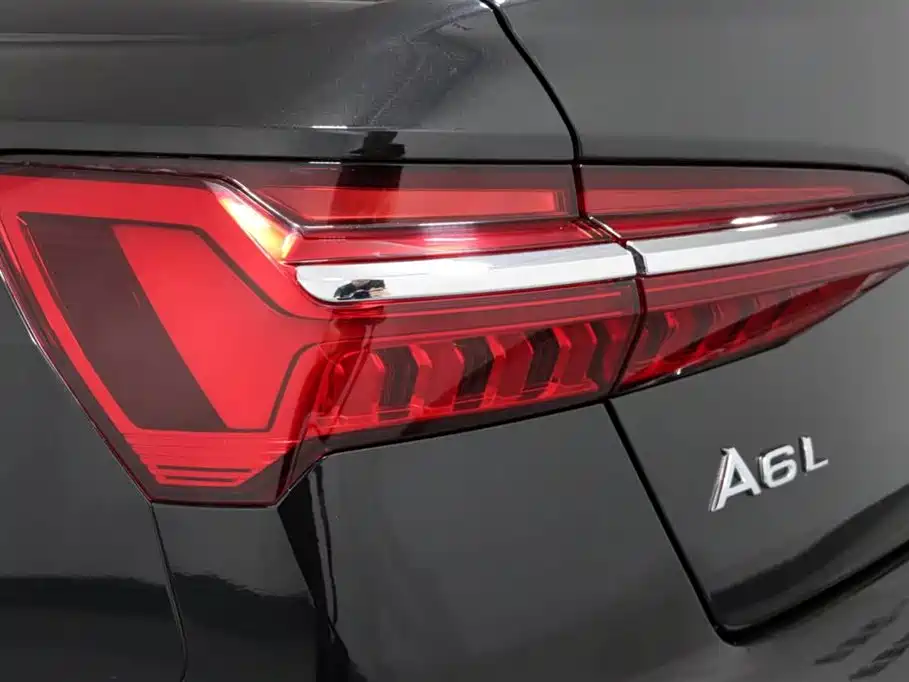 Audi A6L 2022 — фото 14