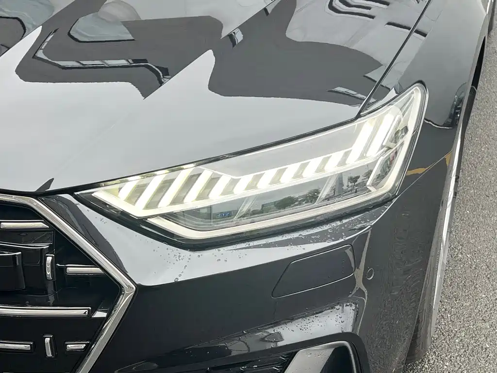 Audi A7L 2025 — фото 3