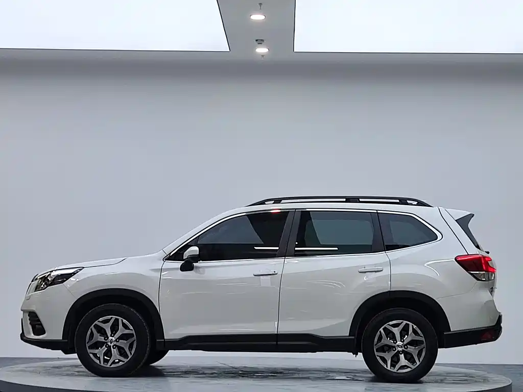 Subaru Forester 2022