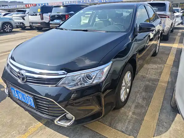 Toyota Camry 2017