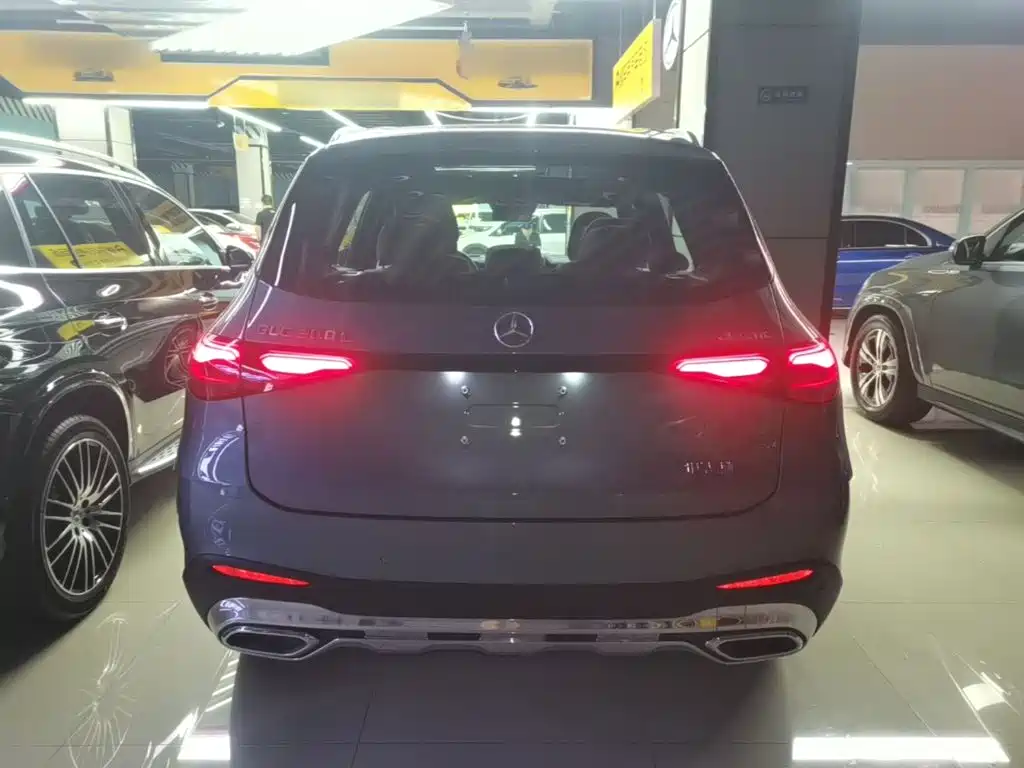 Mercedes-Benz GLC 2026