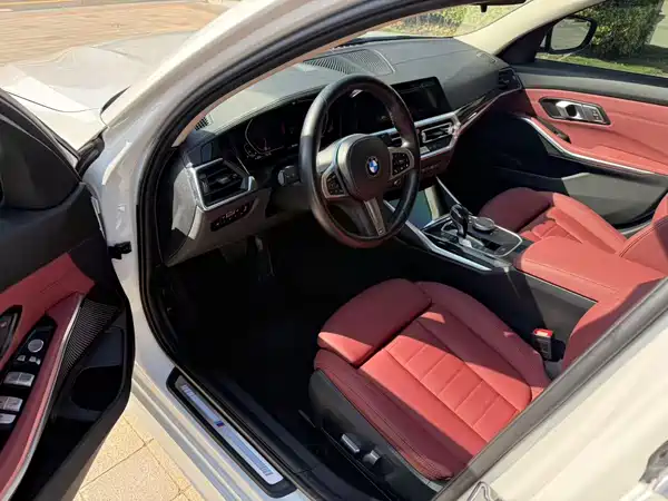 BMW 3 Series 2021