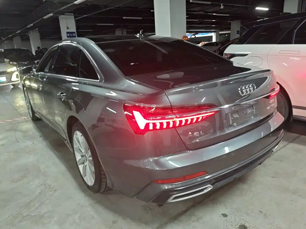 Audi A6L 2020