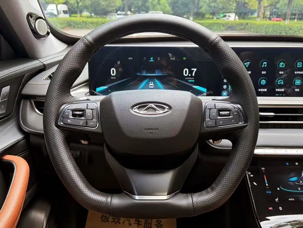 Chery Tiggo 8 PLUS 2022 — фото 13