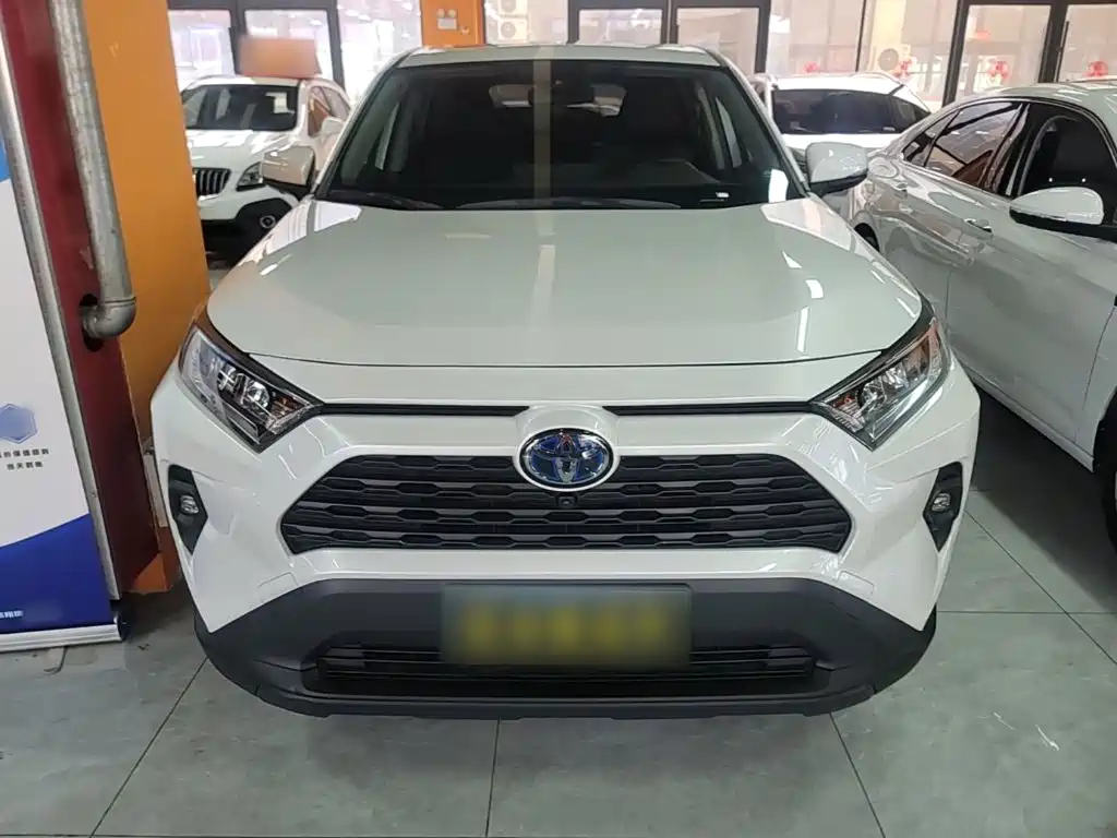 Toyota RAV4 2024