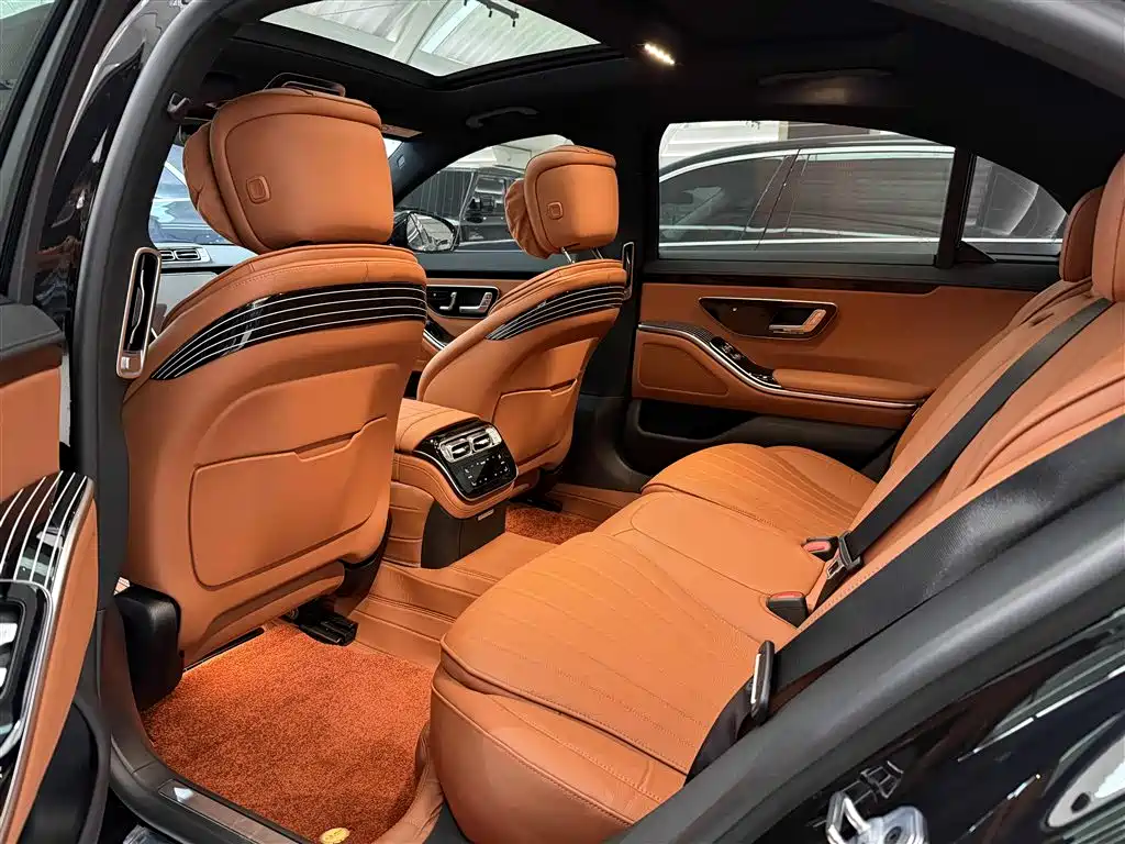 Mercedes-Benz S-Class 2024 — фото 17