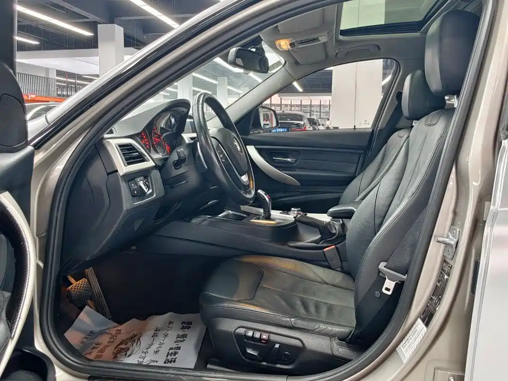 BMW 3 Series 2015