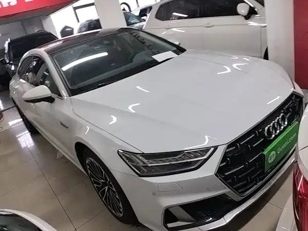 Audi A7L 2025