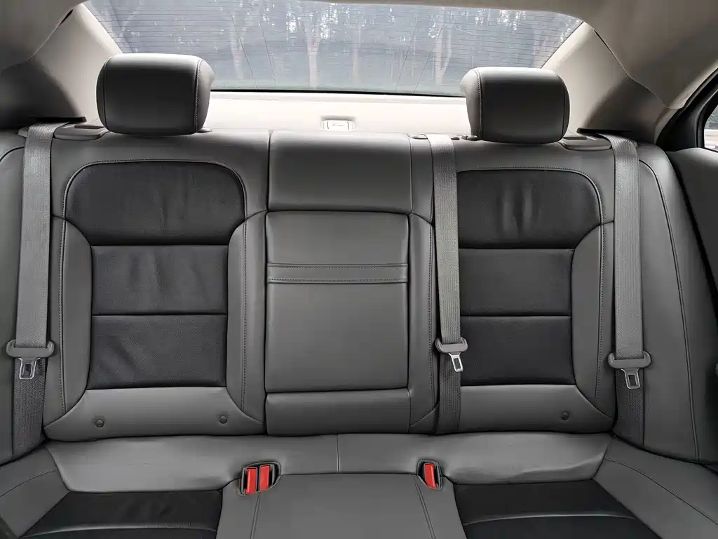 Chevrolet Malibu 2014 — фото 14
