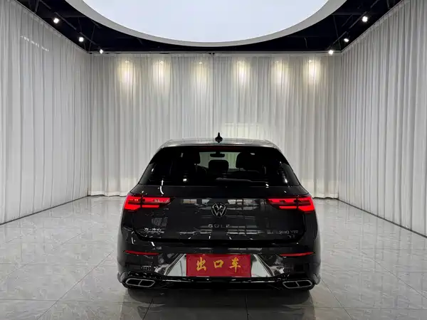 Volkswagen Golf 2022