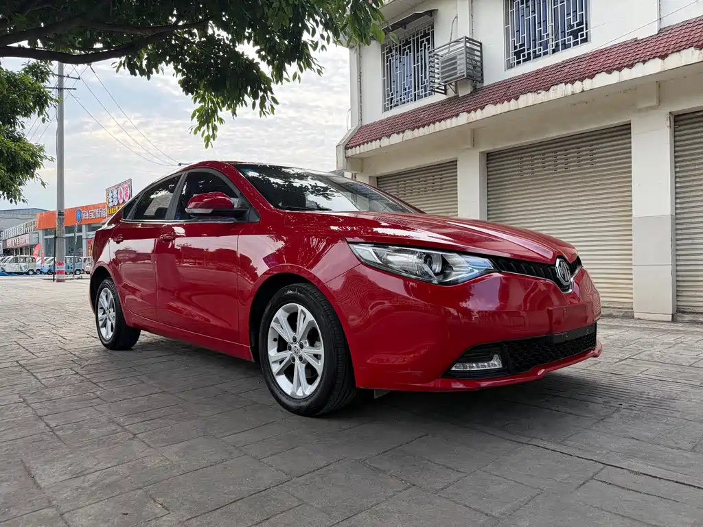 MG GT 2017