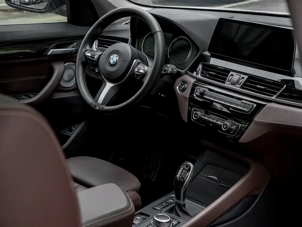 BMW X1 2021 — фото 13