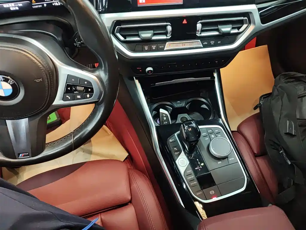 BMW 3 Series 2021 — фото 10