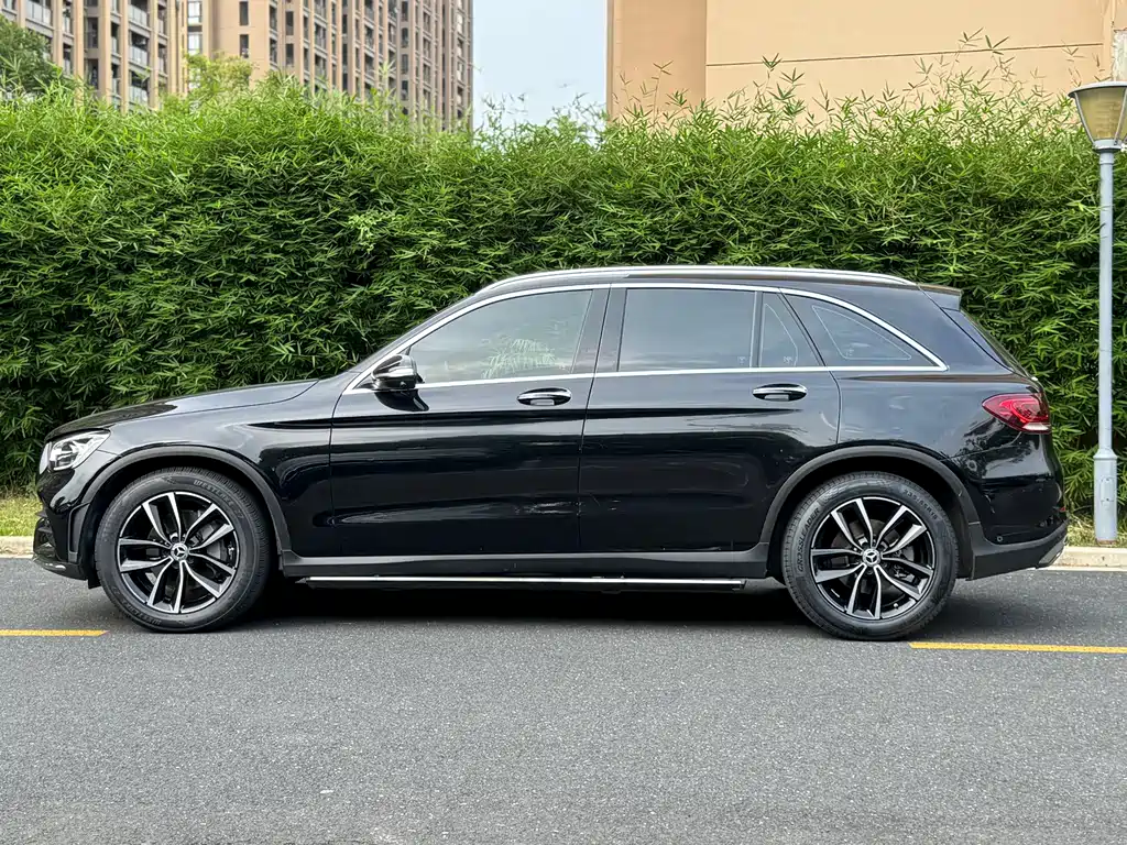 Mercedes-Benz GLC 2020 — фото 3