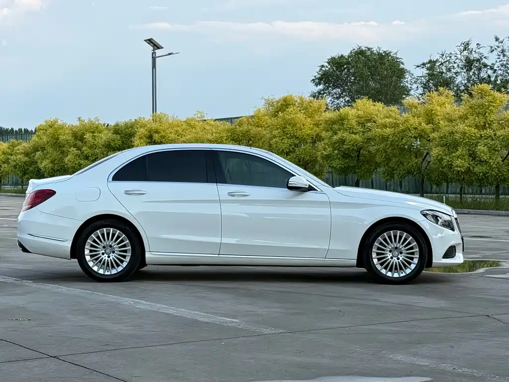 Mercedes-Benz C-Class 2015 — фото 8